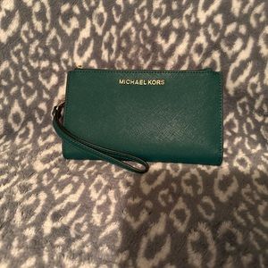Adele Leather Smartphone Wallet